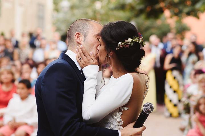 Beso en la ceremonia