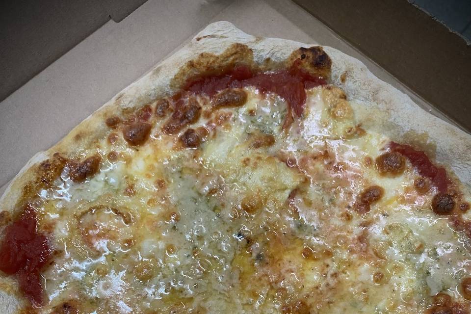 Pizza 4 quesos