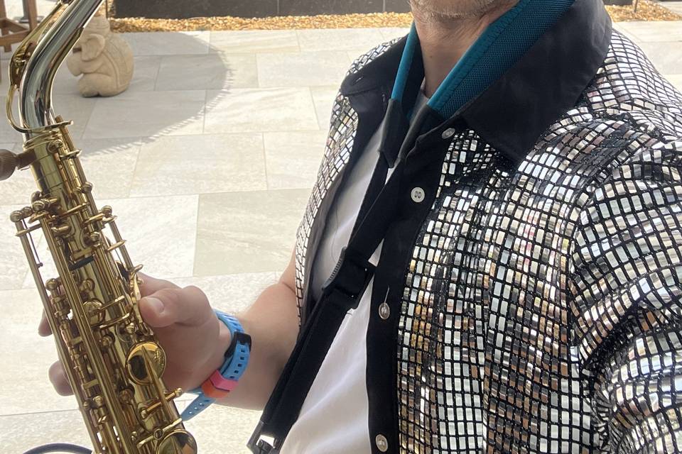 Saxofón en cocktail