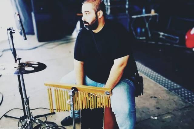 Jona (percusión)