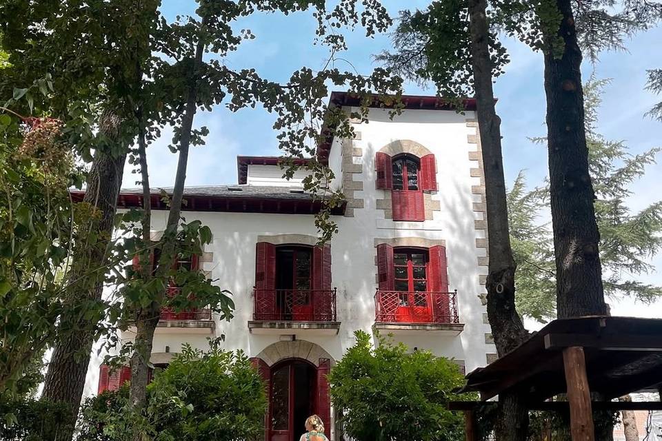 Casa Jardín El Colmenar