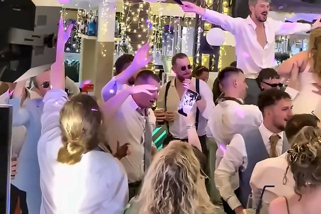 Evana & David Barra libre boda