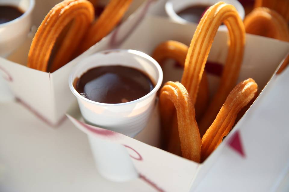 Detalle de churros chocolate