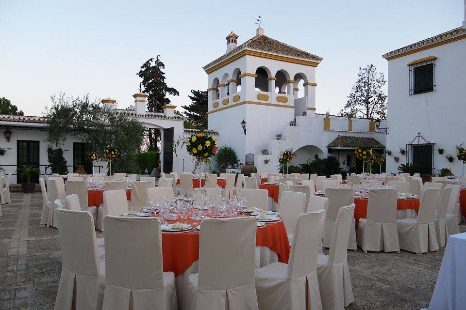 Banquete en el patio