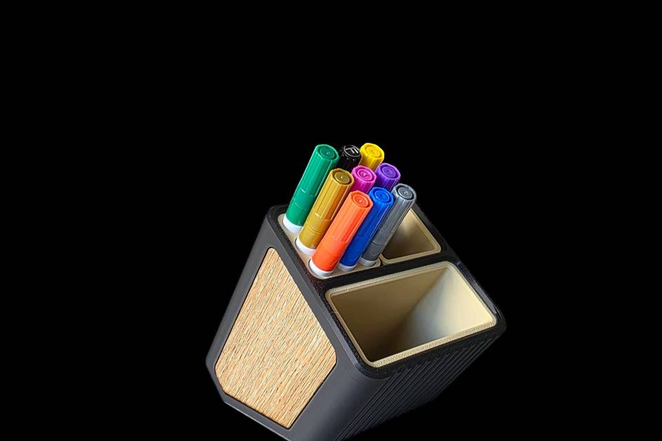 Portalápices de diseño propio