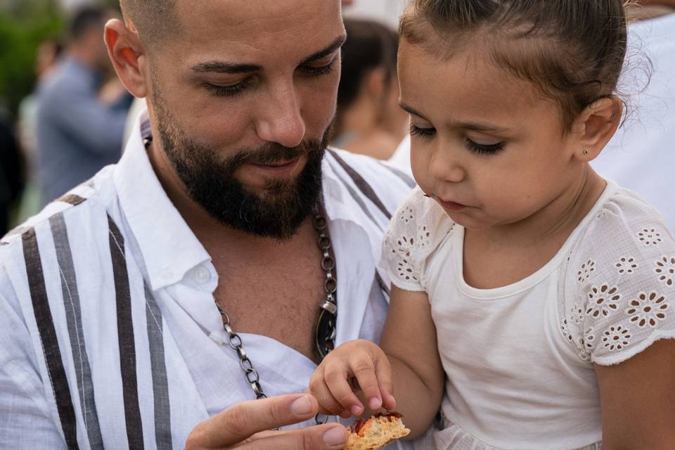 Novio con niña