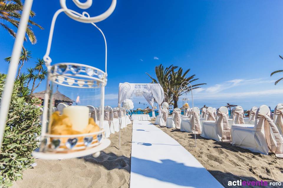 Ceremonia de boda en la playa