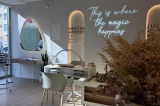 Hunter Beauty Bar