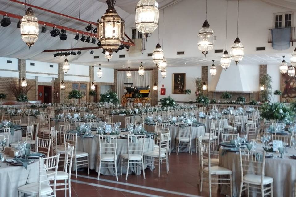 Salón La Cigüeña