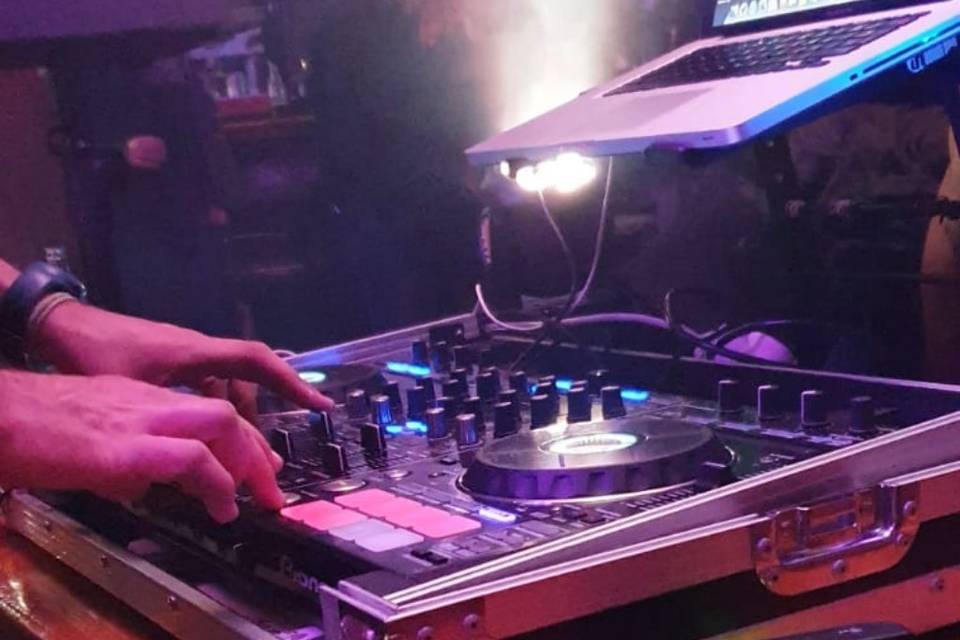 DavidSonido - DJ