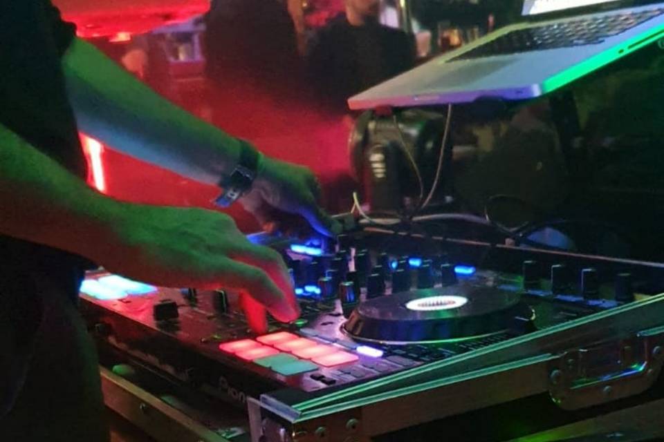 DavidSonido - DJ