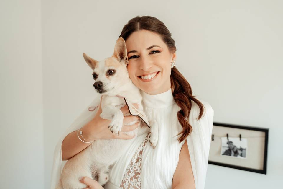 Novia y su mascota