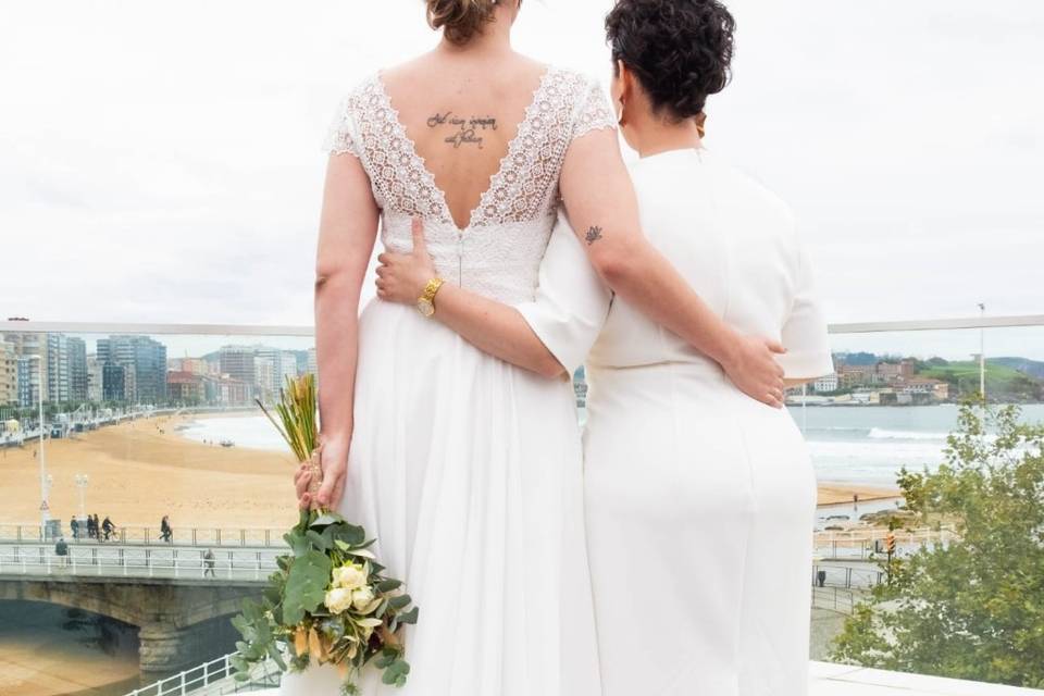 Novios en la terraza