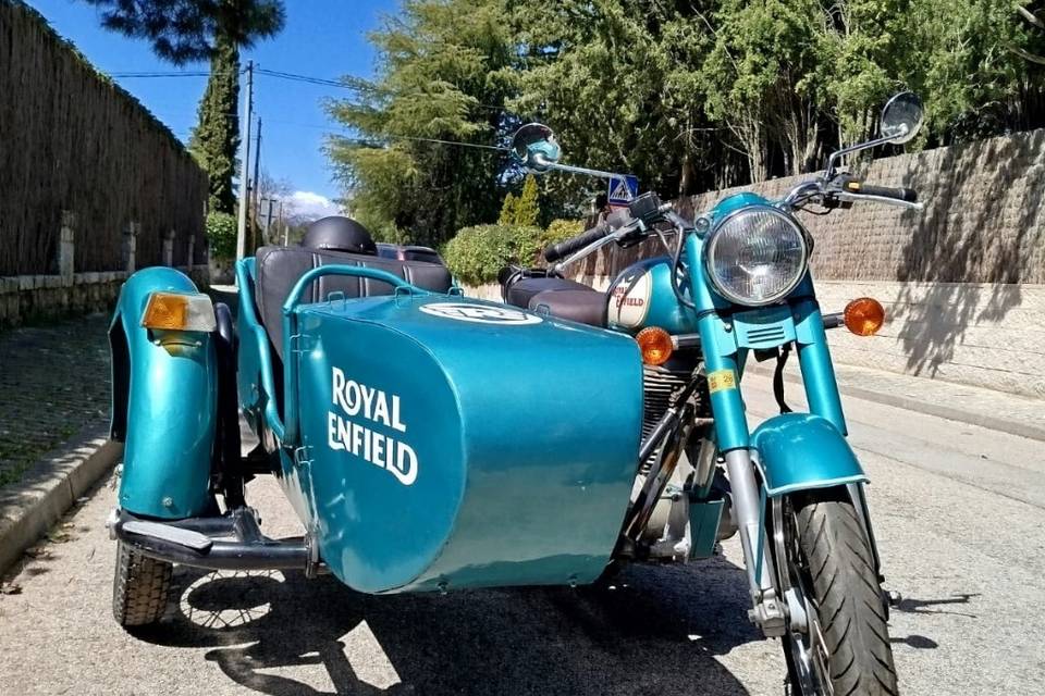 Royal enfiel 500
