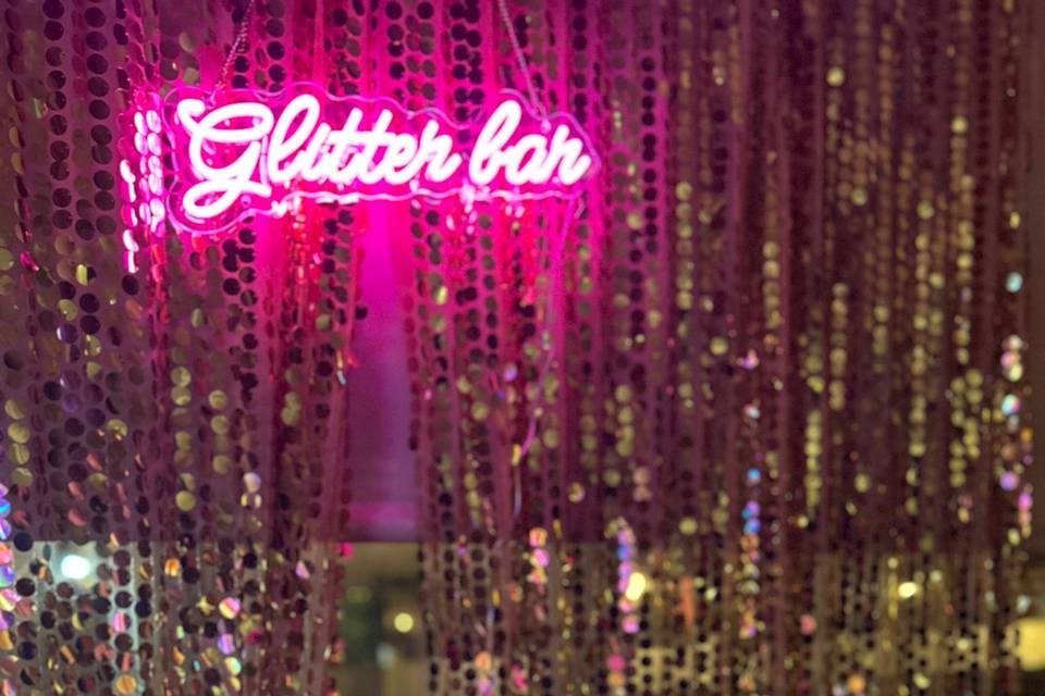 Mesa Glitter Bar