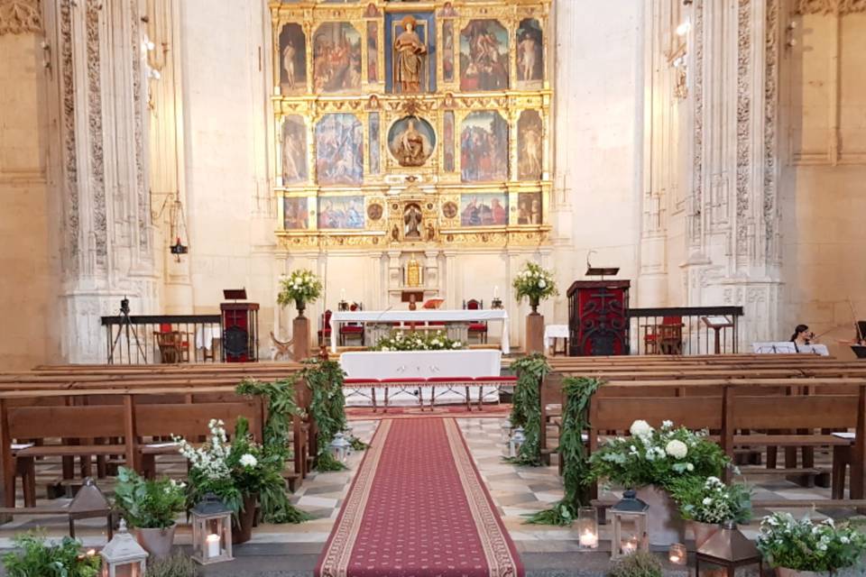 Interior de la iglesia