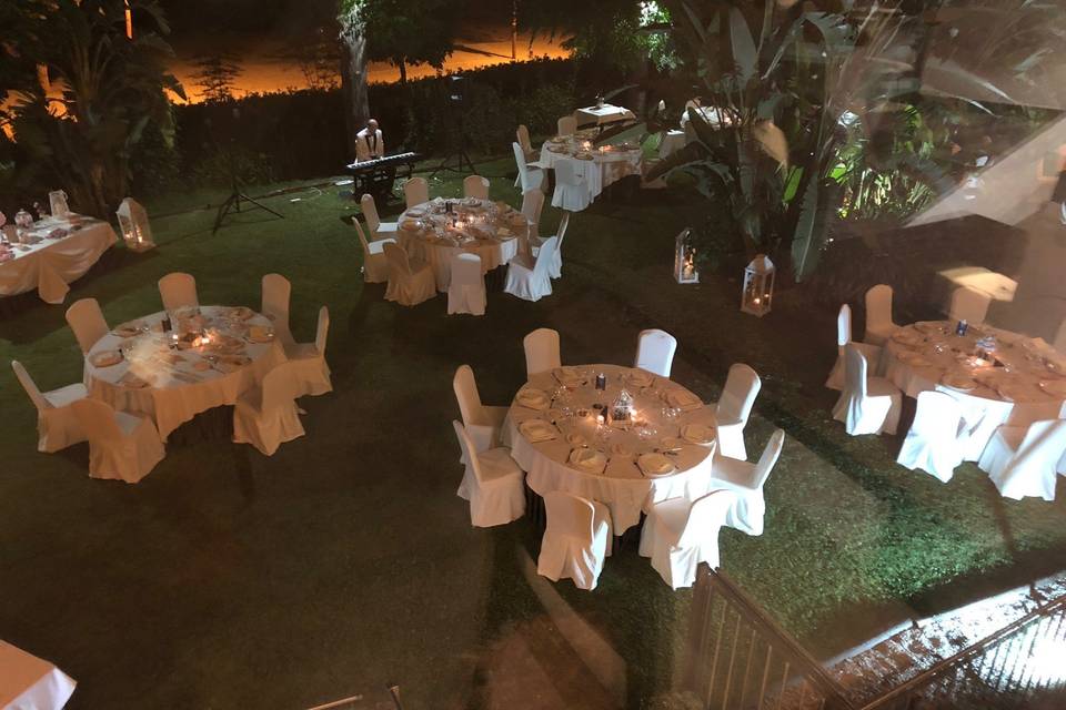 Boda en el jardín