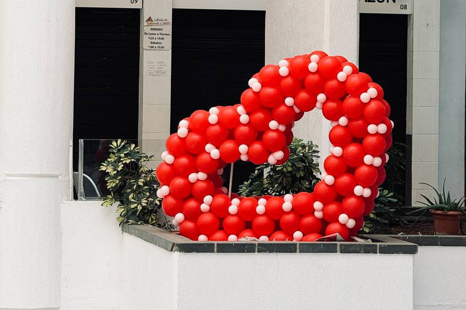 Corazón de globos