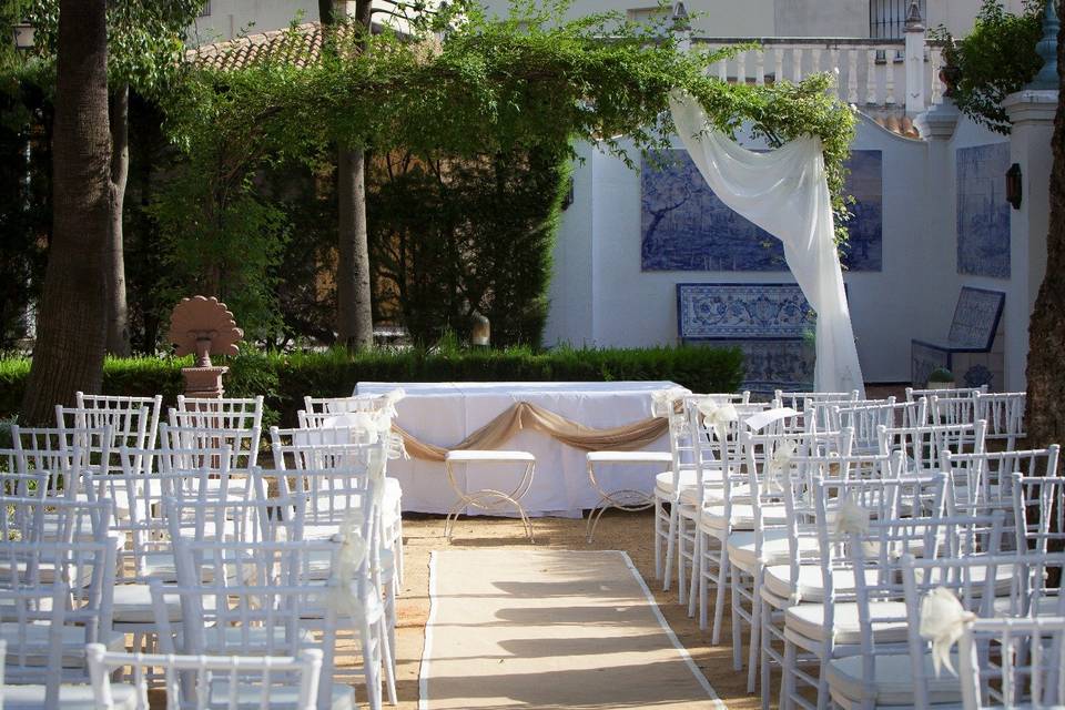 Ceremonia de boda en los jardines