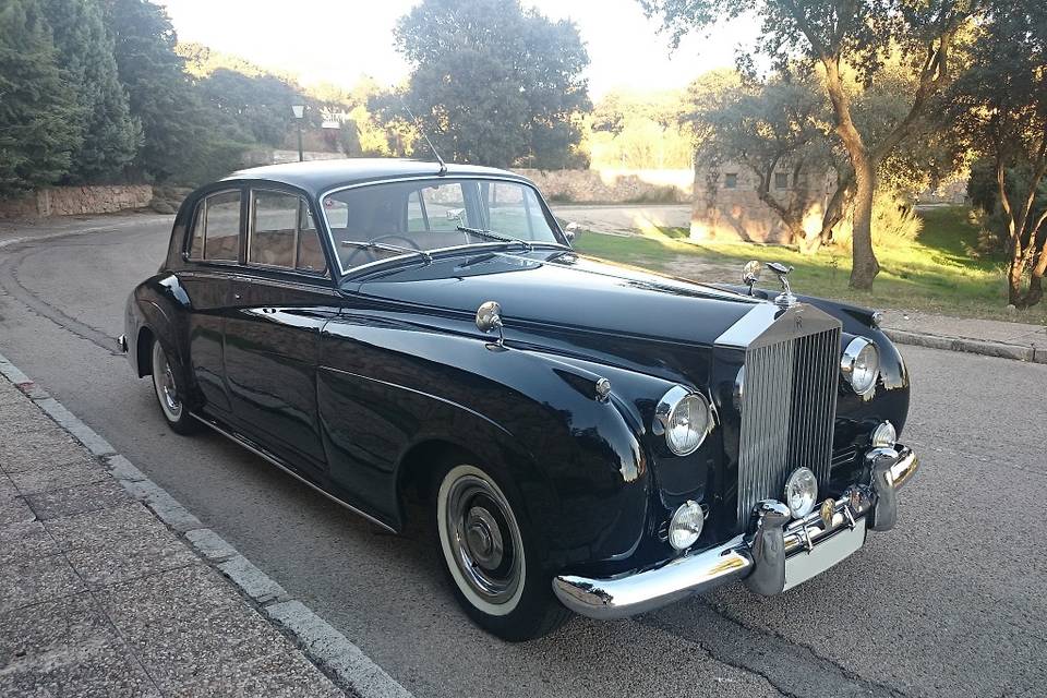 Rolls Royce Silver Cloud Negro