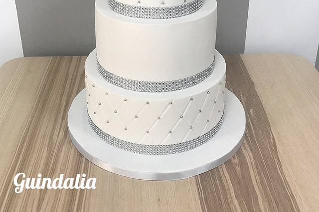 Tarta nupcial de fondant