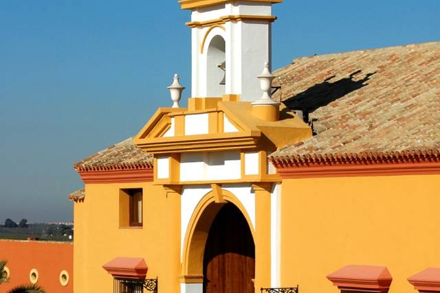 AZZ Sevilla Hacienda La Boticaria