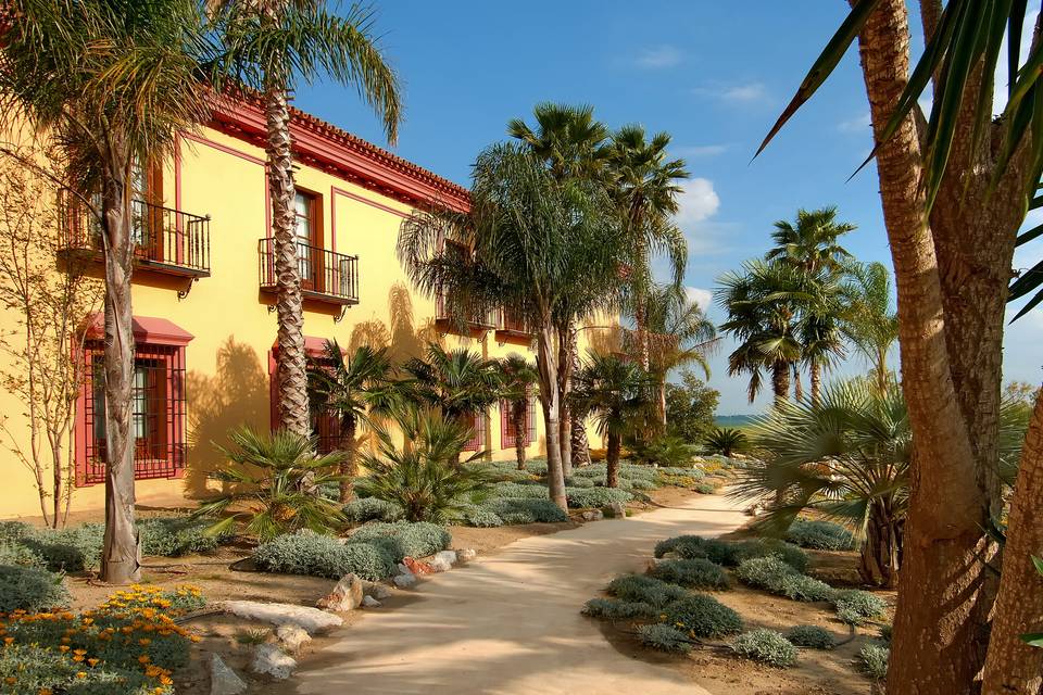 AZZ Sevilla Hacienda La Botica