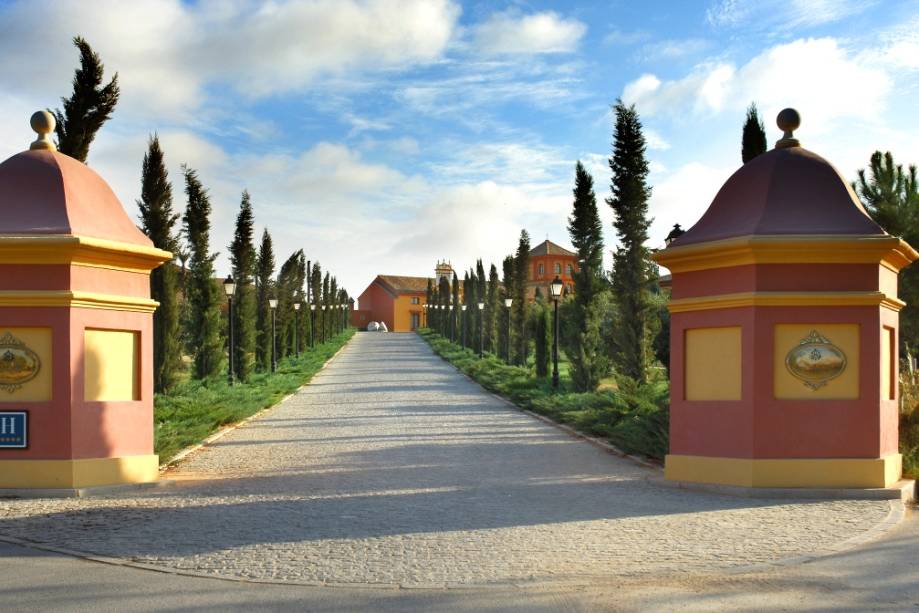AZZ Sevilla Hacienda La Botica