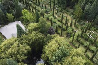 El Jardin Escondido