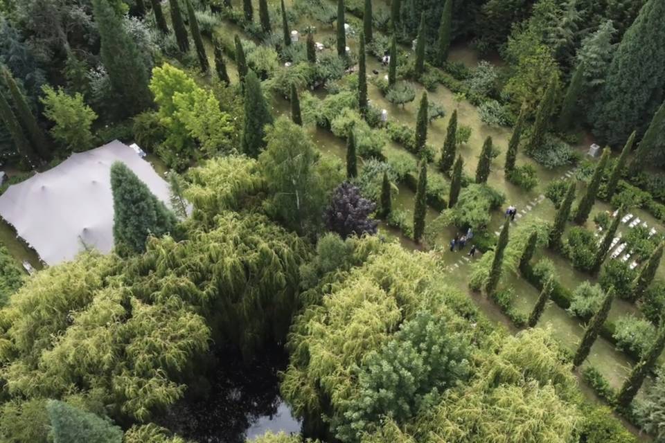 El Jardin Escondido