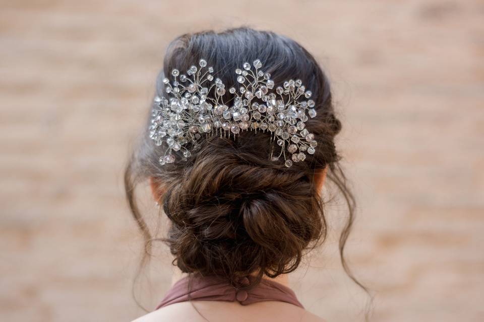 Silver bridal peineta