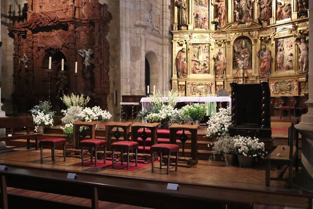 Altar de iglesia de San Pedro