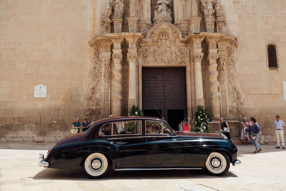 LLEGADA DE LA NOVIA