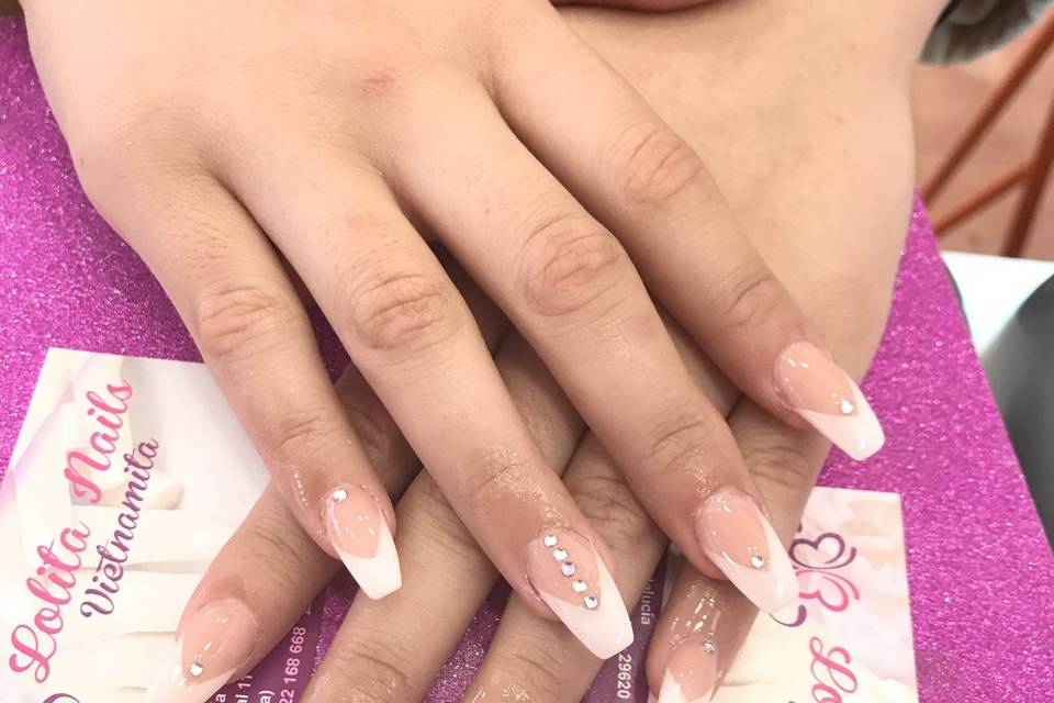 Uñas de gel de Lolita Nails