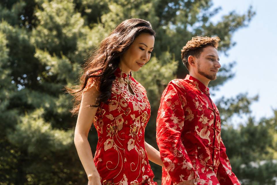 Retrato de pareja con trajes tradicionales