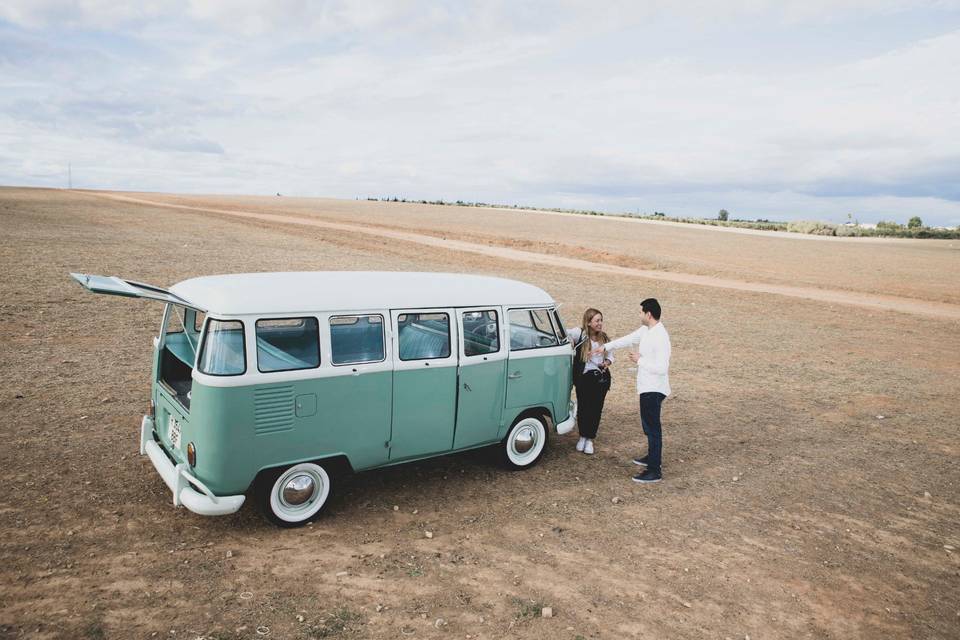 Wedding Bus