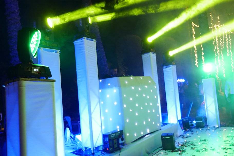 Cabina de DJ top de Marbella Events