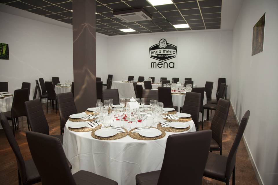 Salón Mena