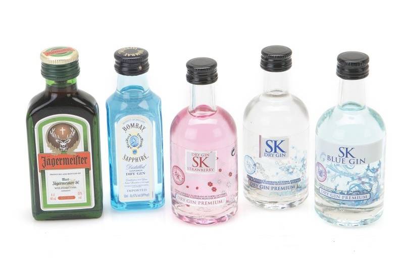 Botellas variadas
