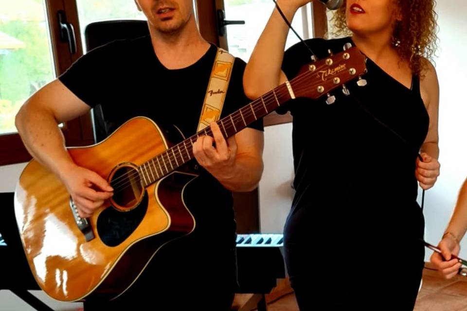 Loveacusticband