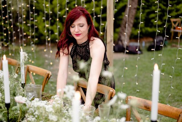 La novia de los labios rojos