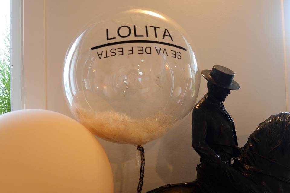 Lolita se va de Fiesta