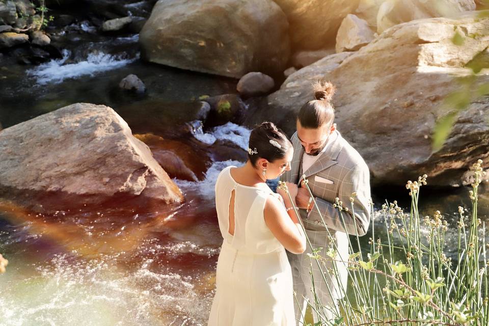 Postboda de F&A