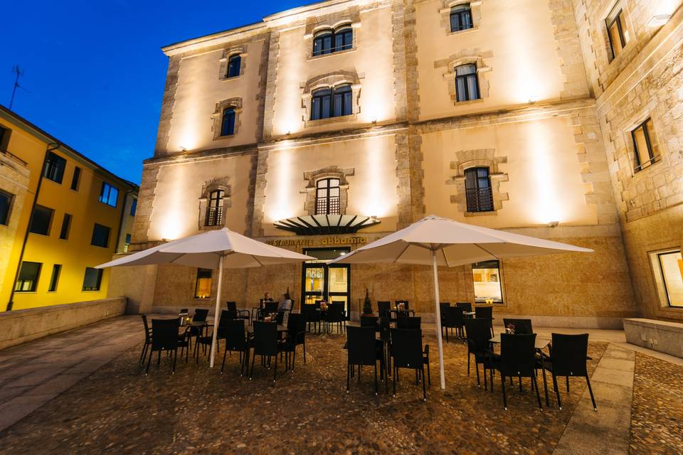 Terraza nocturna