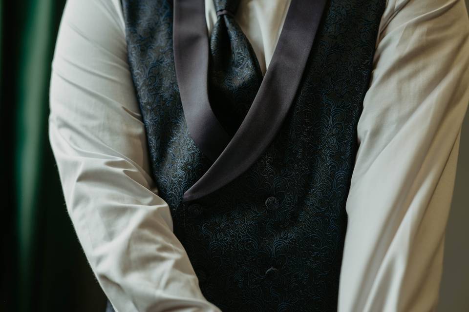 Detalles traje