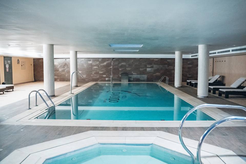 Piscina interior