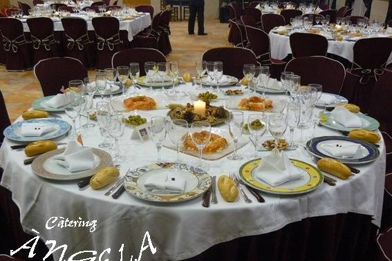 Catering Angela. Comparsas