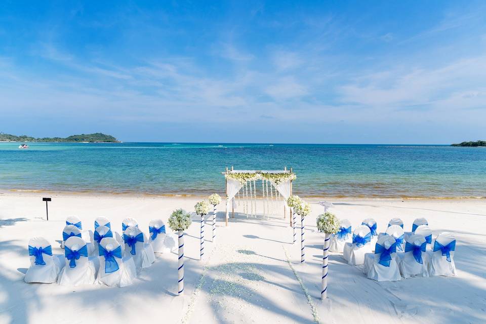 Boda de oro en la playa