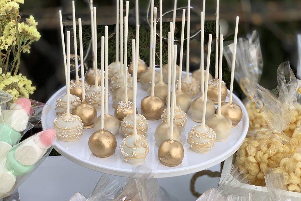 Cake pops