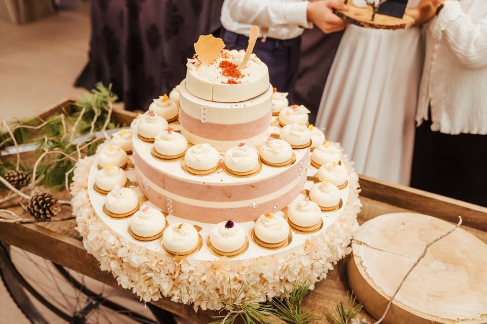 El pastel nupcial